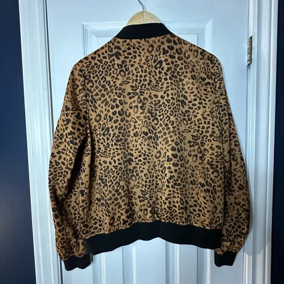 Leopard Print Jacket - Picture 5 of 6